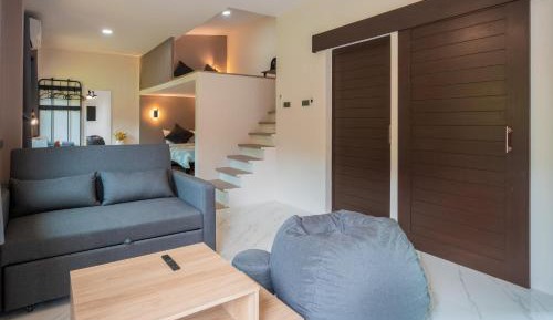 Deluxe Family Room