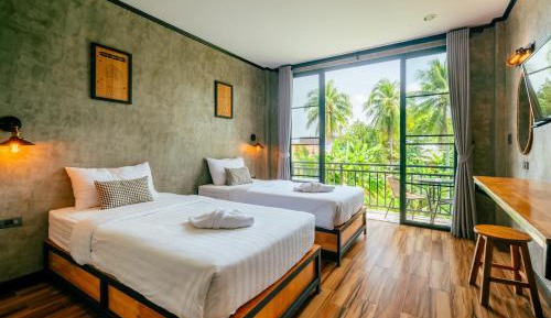 Twin Room with Balcony