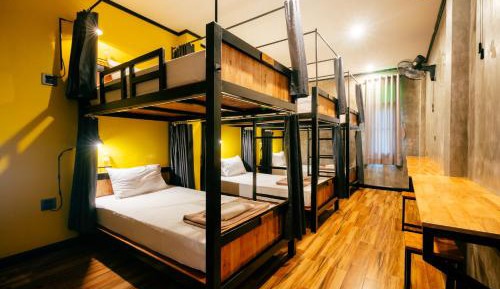 Bed in 6-Bed Mixed Dormitory Room