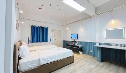 Double Room with Private Bathroom