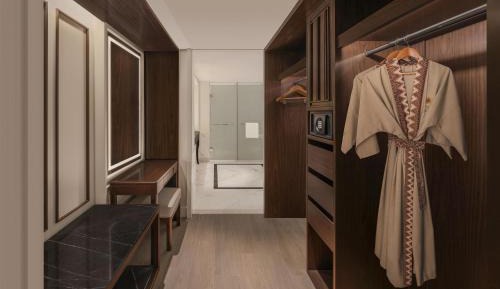 King Deluxe Suite with Garden Terrace