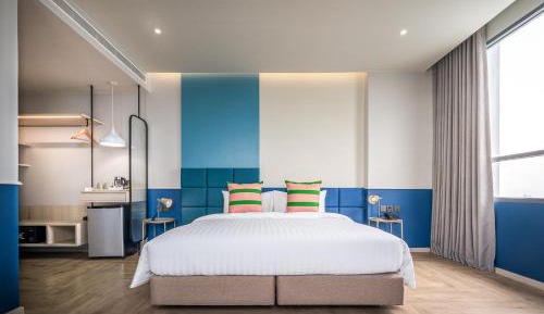 Superior King Room