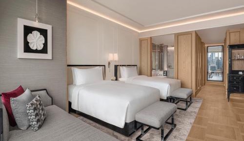 Club Double Room with Two Double Beds - Club Lounge Access