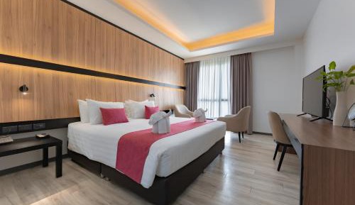 Executive Suite