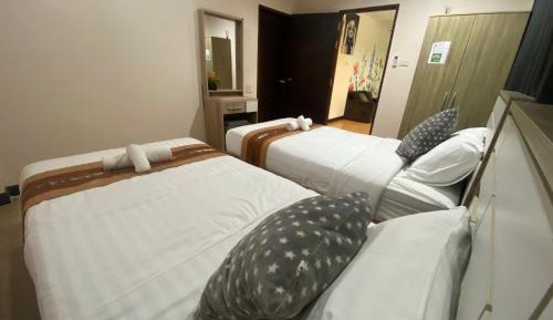 Deluxe Twin Room