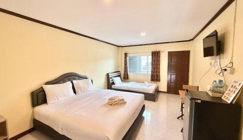 Deluxe Family Room