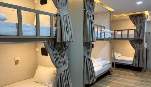 Single Bed in 6-Bed Dormitory Room