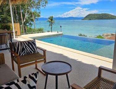 Villa with Sea View