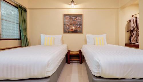 Superior Twin Room with Garden View