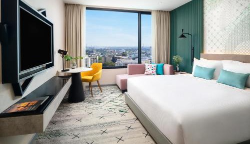 Superior King Room