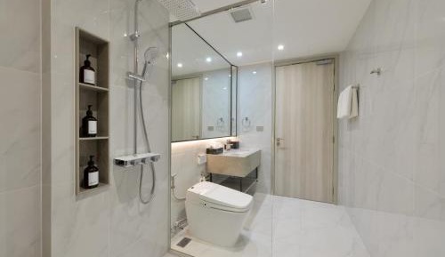 Deluxe Room with Bathtub