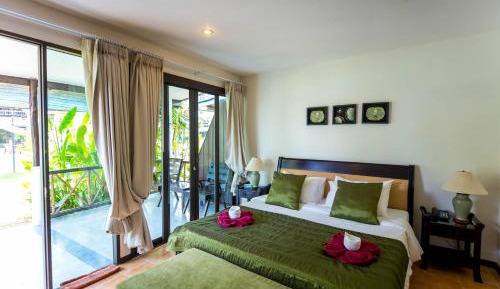 King Room with Pool View