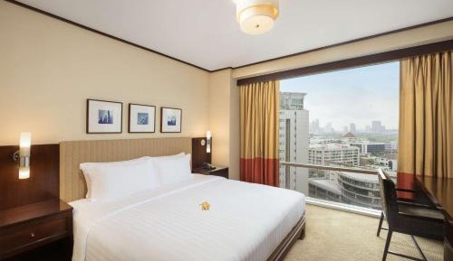 One-Bedroom Deluxe King Suite