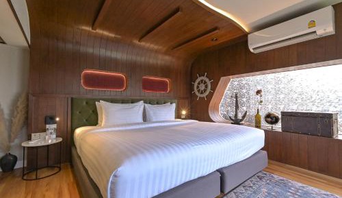 Suite Double Room with Jacuzzi