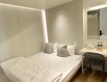 Standard Double Room with Shared Bathroom