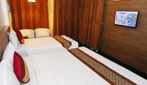 Deluxe Triple Room