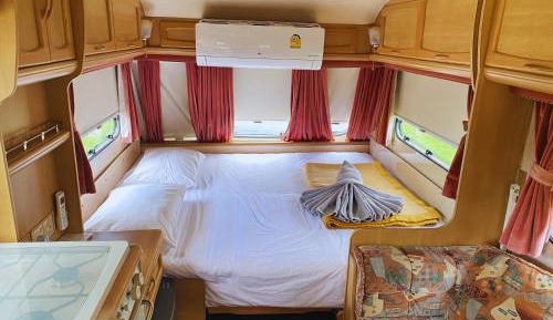 Caravan Cottage