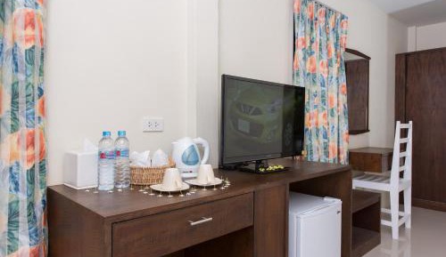Deluxe Double or Twin Room with Garden View