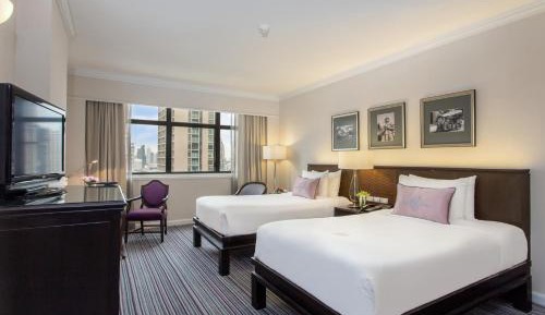 Premier 2 Connecting Room