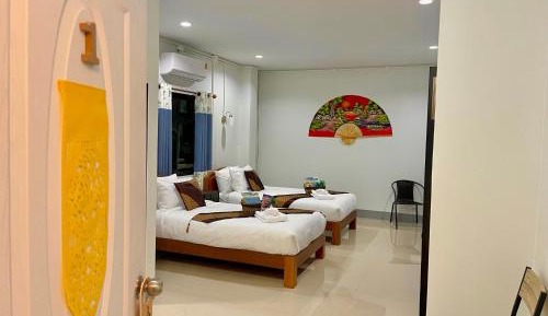 Standard Twin Room