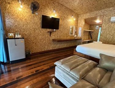 King Room with Mountain View