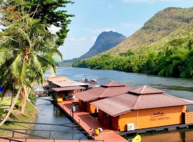 Deluxe Double or Twin Room with River View