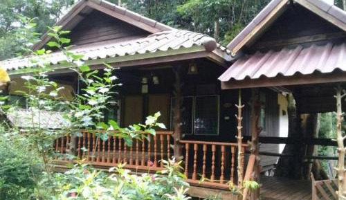 Bungalow with Air conditioner