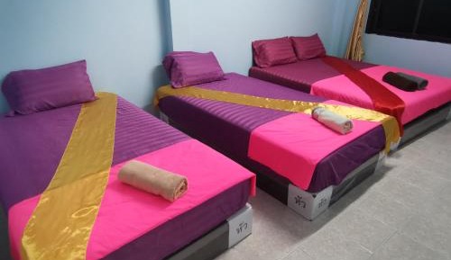 Quadruple Room with Private Bathroom