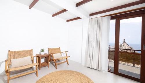 Deluxe Suite with Sea View