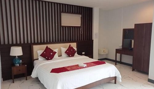 Garden View Double Bed with Balcony