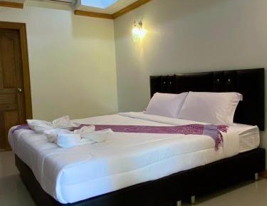 Standard King Room