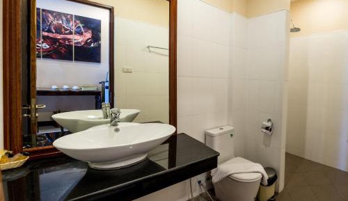 Deluxe Room with Balcony