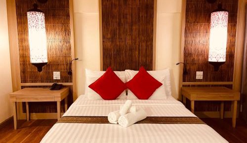Naga Double Room with Bath