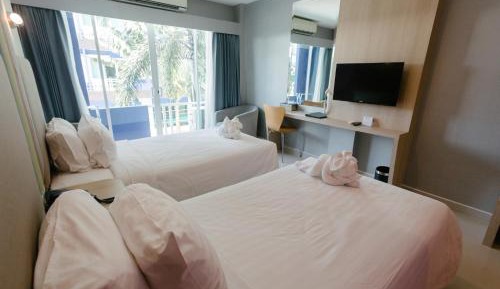 Standard Twin Room