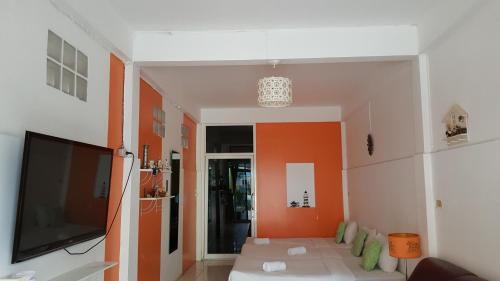 Mixed Dormitory Room