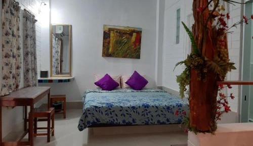 Triple Room with Private Bathroom