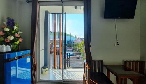 Deluxe Double or Twin Room with Balcony