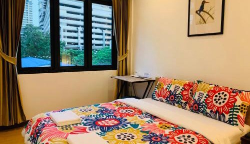 Standard Double Room with Shared Bathroom