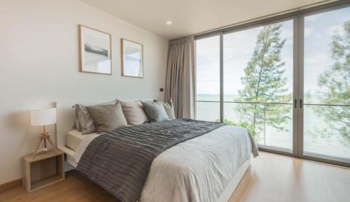 Villa with Sea View