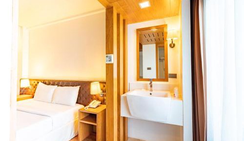 Standard Suite