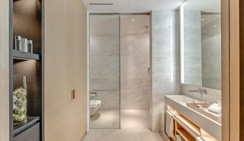 Grand Azure Suite - Deluxe Double or Twin Room
