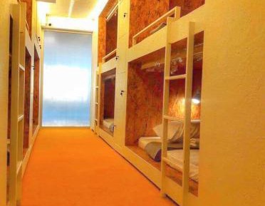 Single Bed in Male Dormitory Room with Shared Bathroom