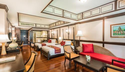 Grand Deluxe Room
