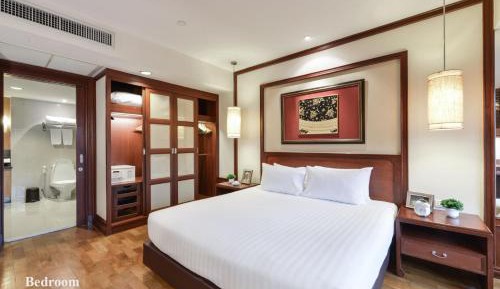One-Bedroom Grand Suite