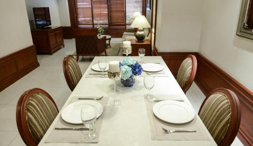 Two-Bedroom Executive Suite 4 people