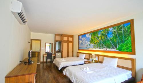 Deluxe Twin Room with River View
