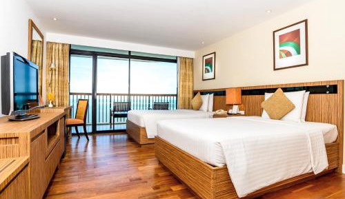 Deluxe Twin Room with Ocean View  