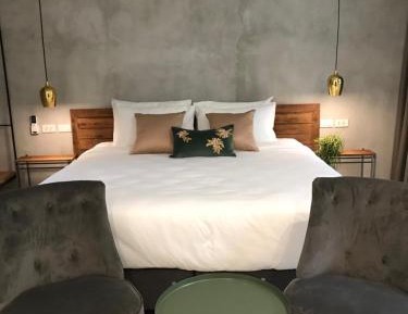 King Suite