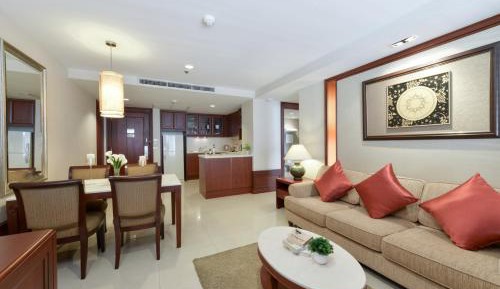 One-Bedroom Executive Twin