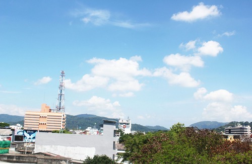 Talat Yai Hotel | Lub Sbuy House Hotel(SHA Certified)